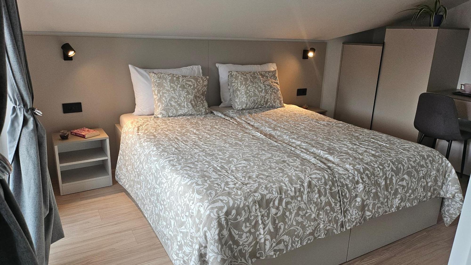 Richi Rooms & App 冯塔纳 外观 照片