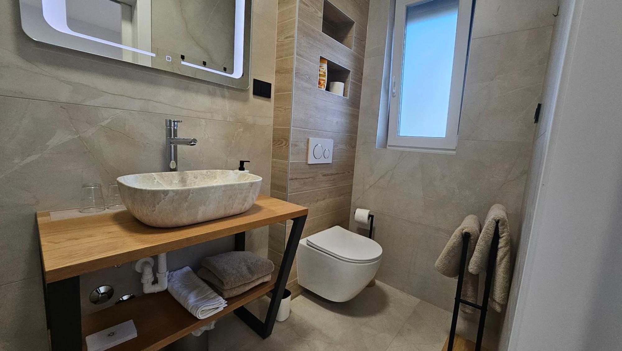 Richi Rooms & App 冯塔纳 外观 照片