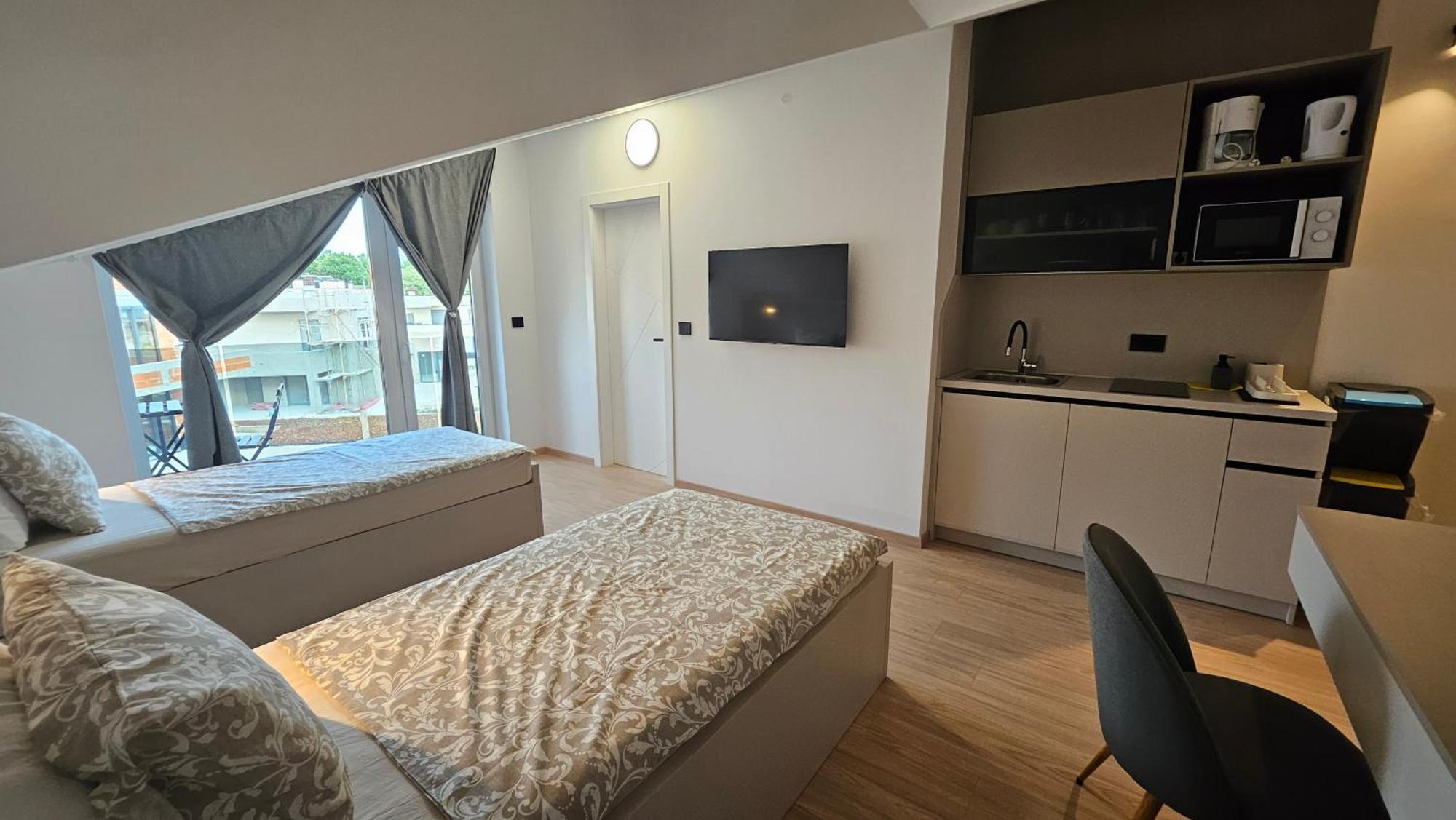 Richi Rooms & App 冯塔纳 外观 照片